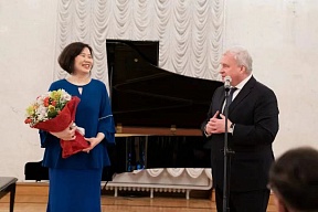 俄罗斯使馆新年音乐会：用多彩的音符迎接2022！