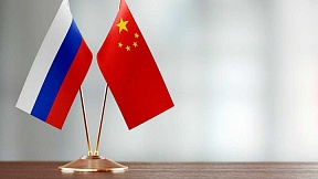 Посол России в Китае Андрей Денисов в интервью Парламентской газете рассказал о межпартийном диалоге двух стран