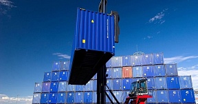 Товарооборот России и Китая за январь-август вырос на 32%, до $155,1 млрд Товарооборот России и Китая за январь-август вырос на 32%, до $155,1 млрд